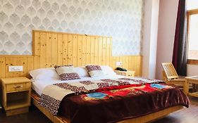 Hotel Corner Retreat 2Min Walking From Mall Road